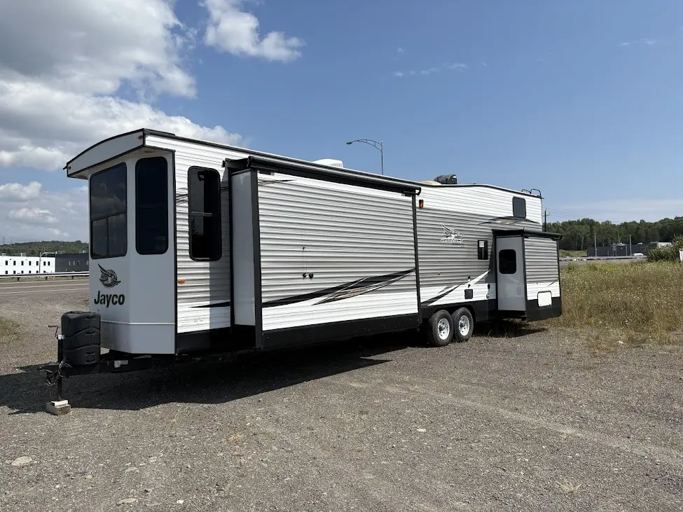 2020 Jayco Bungalow 40LOFT 