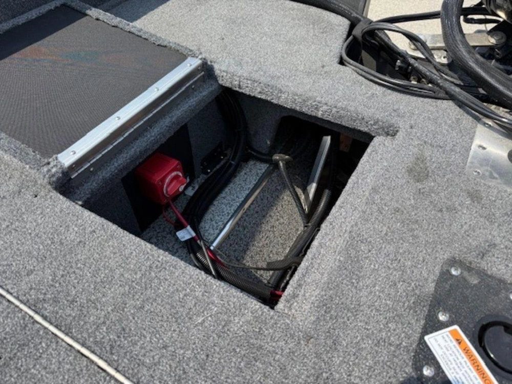 2025 Mirrocraft Holiday 1768 alt