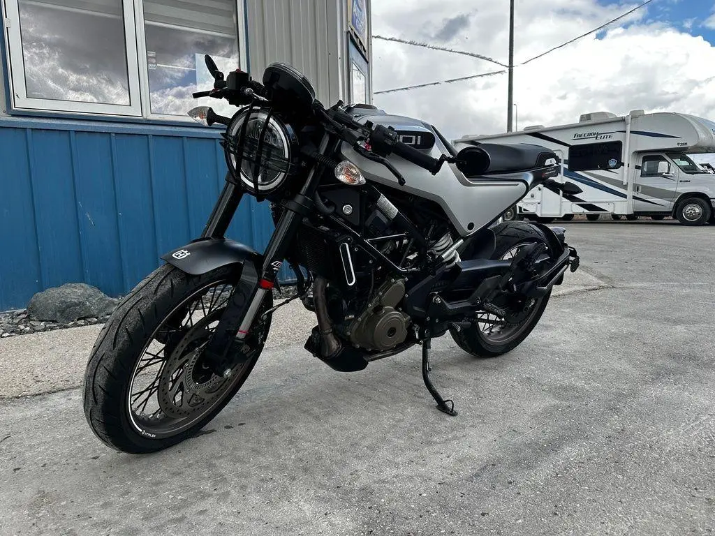 2021 Husqvarna Vitpilen 401