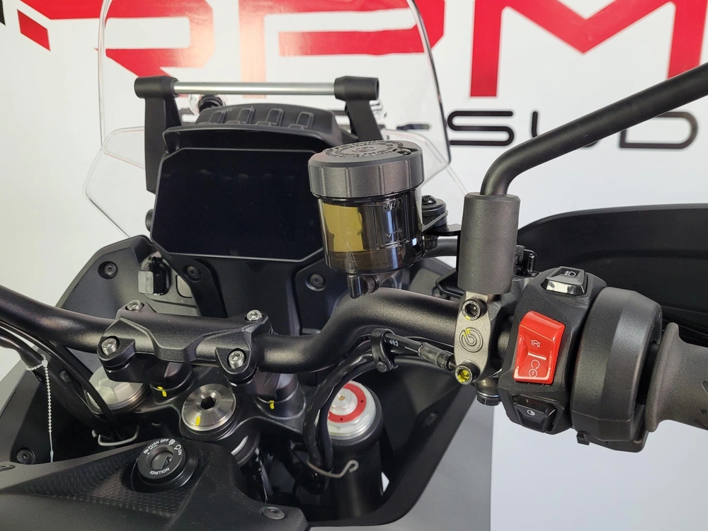 Moto Guzzi Stelvio *2.99% / 72 Mois💳 2025 alt