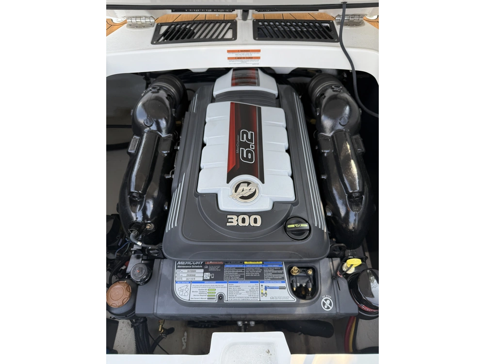 2022 Monterey Boats 238ss 6.2l 300hp alt