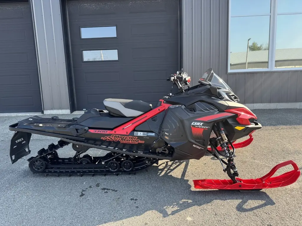 Lynx XTERRAIN RE 850 E-TEC 2025