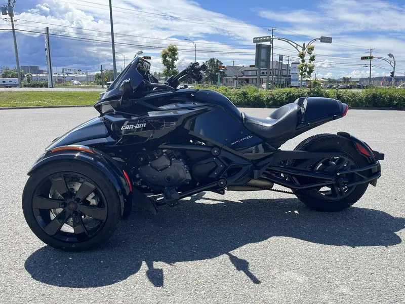 2020 Can-Am f3 1330