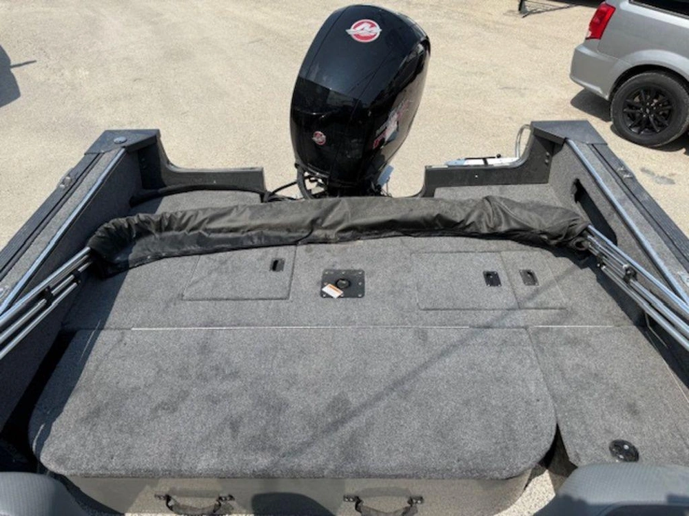 2025 Mirrocraft Holiday 1768 alt