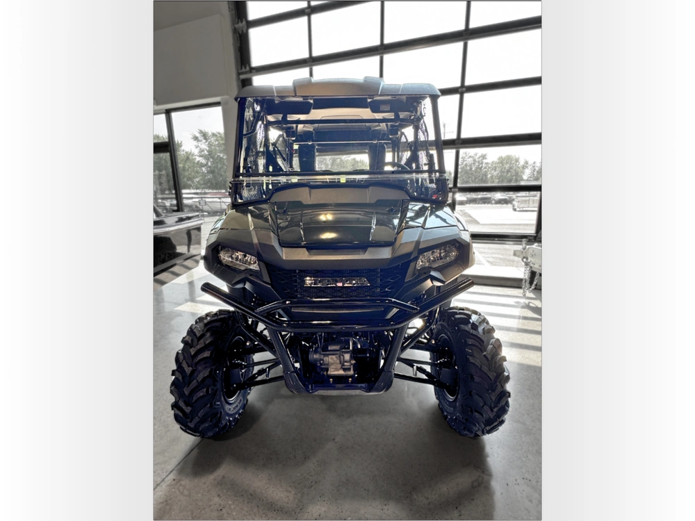 2025 Honda Pioneer 700 - 4p Dlx $500 Rebate alt