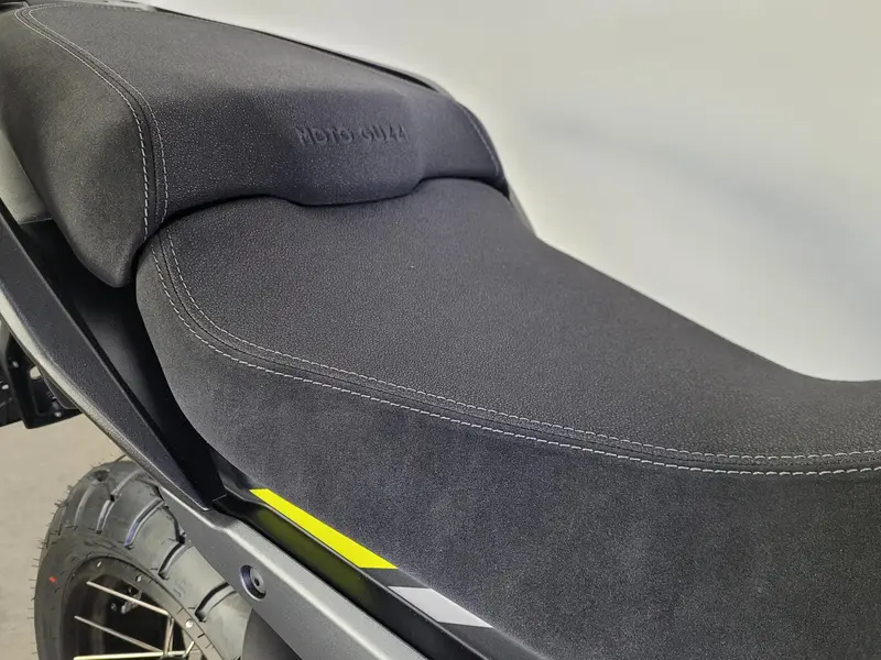 Moto Guzzi STELVIO *1.99% / 72 MOIS💳 2025