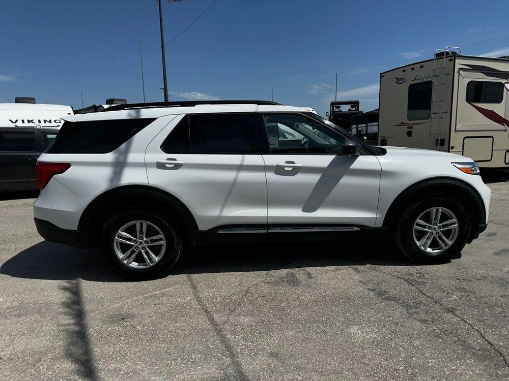 2022 Ford Explorer Xlt 4wd alt