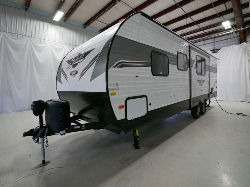 2022 Shasta 25rb alt