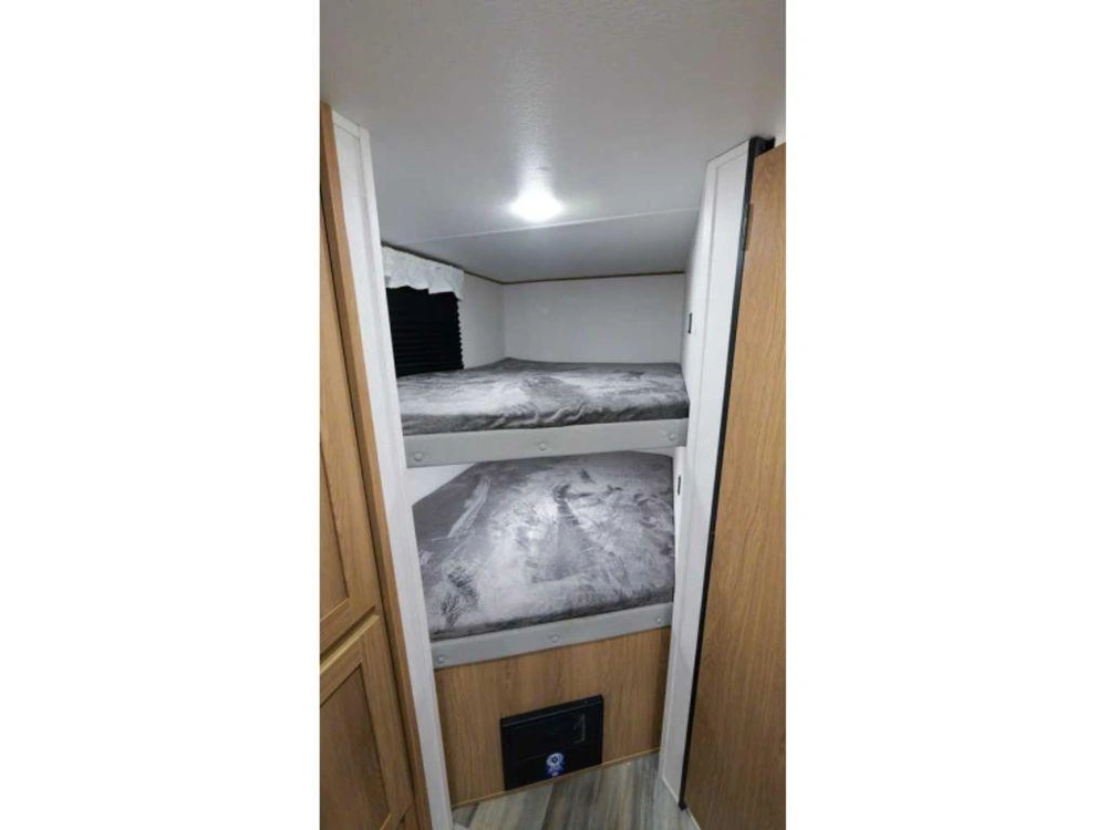 2023 Prime Time Avenger 27bbs alt