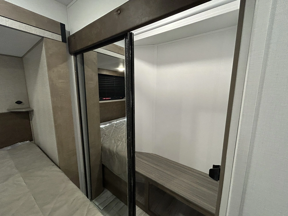 Keystone Rv Springdale 381bh 2026 alt