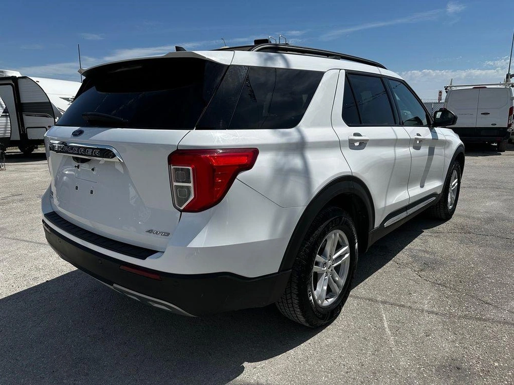 2022 Ford Explorer Xlt 4wd alt