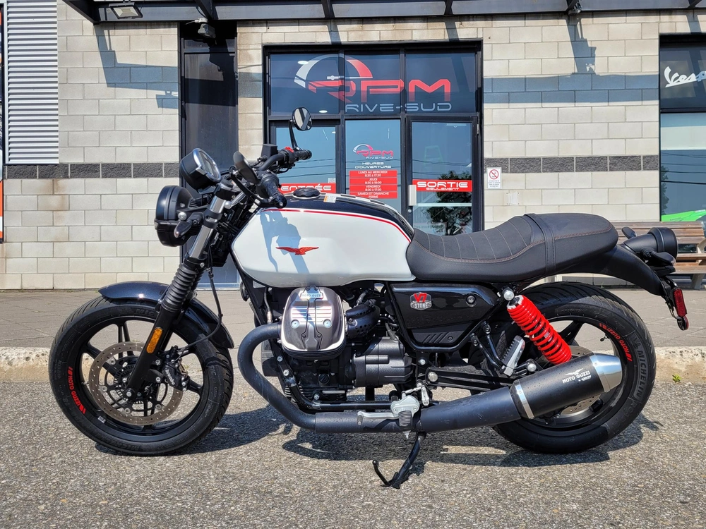 2024 Moto Guzzi V7 Stone Ten Démo 109 Km alt