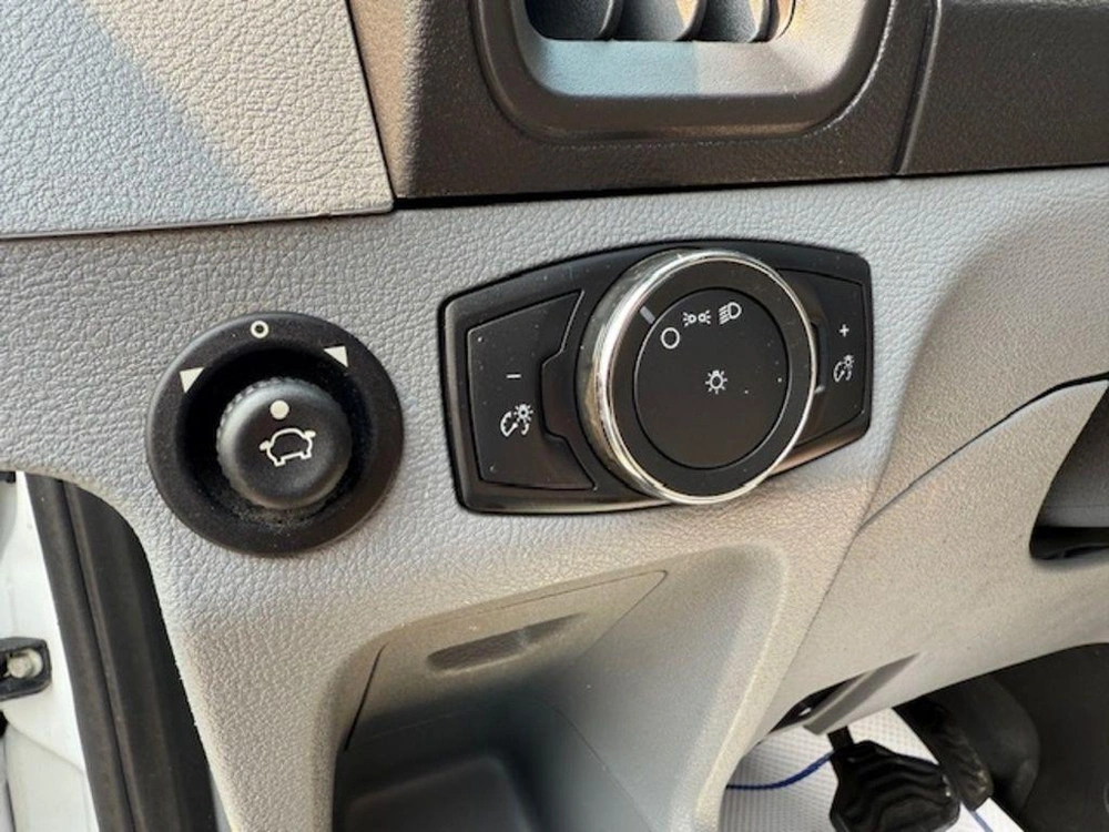 2017 Ford Transit T-350 Cargo Van alt