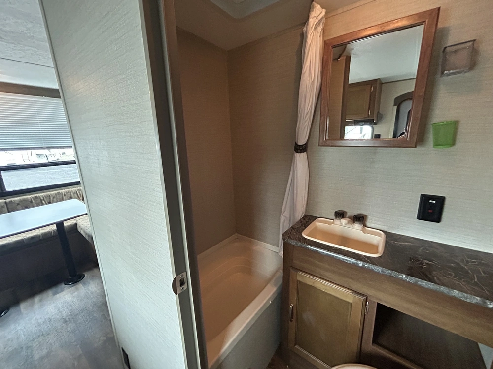 2017 Keystone Rv Springdale Summerland 1750rb alt