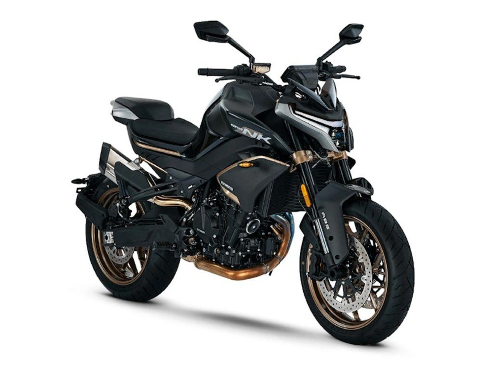 2024 Cfmoto 800nk alt