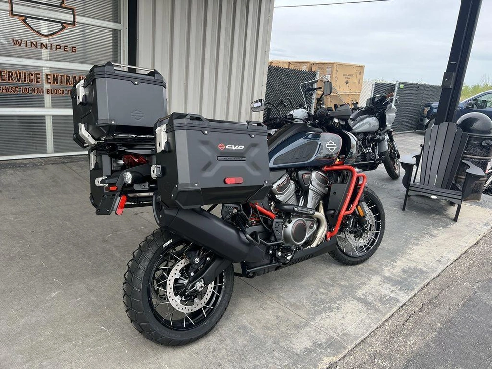 2025 Harley-davidson Ra1250se - Cvo™ Pan America® alt