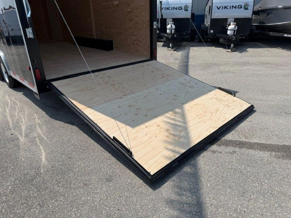 2025 Cjay Trailers Fx9 8.5'x20' alt