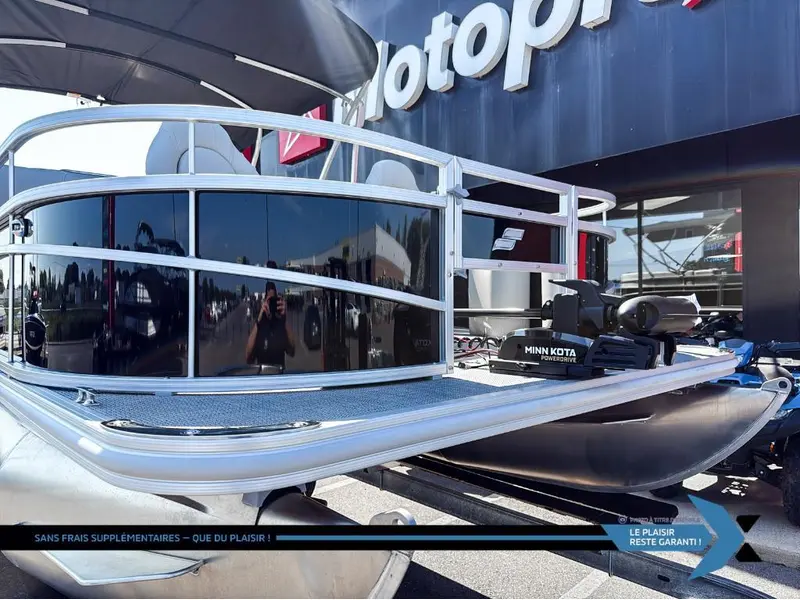 Starcraft Ponton LX 18F Fish de pêche moteur Suzuki 60HP inclus 2025