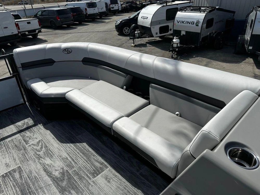 2025 Montego Bay 8520 Deluxe Cruising Pontoon alt