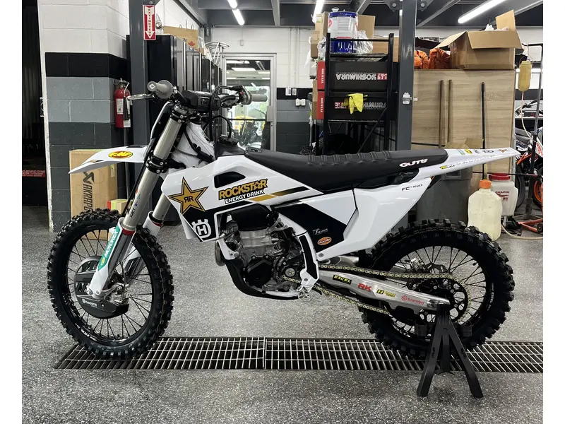 2025 Husqvarna FC 450 FACTORY EDITI thumbnail 5