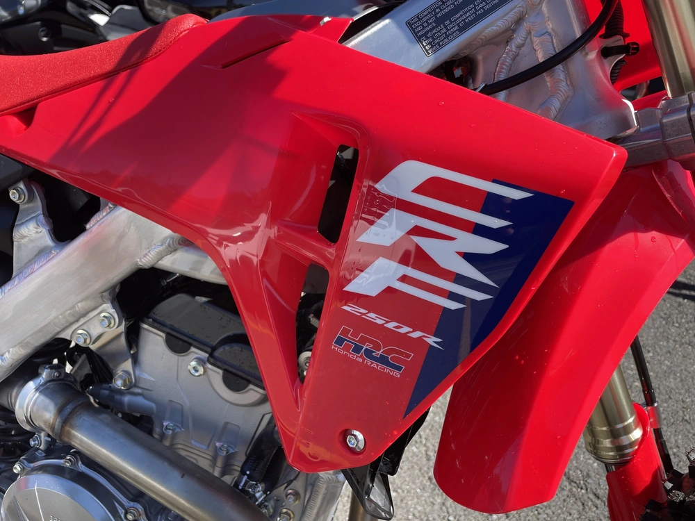 Honda Crf 250 R 2026 alt