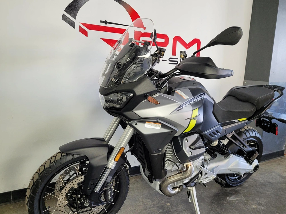 Moto Guzzi Stelvio 2025 alt