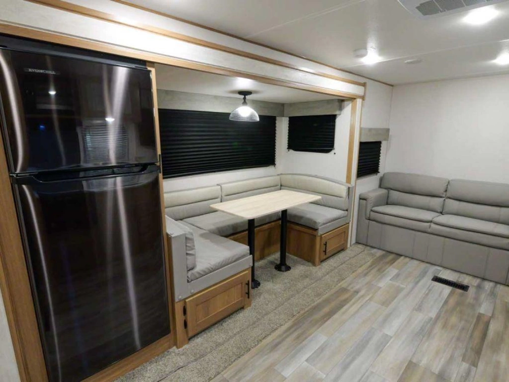 2023 Prime Time Avenger 27bbs alt