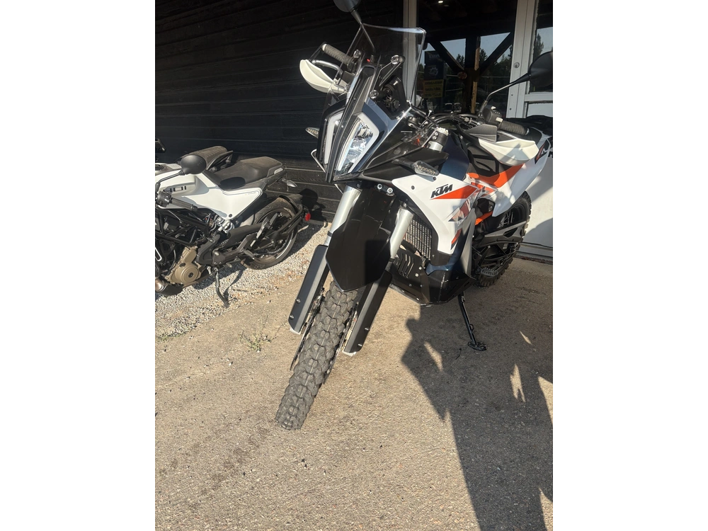 2024 Ktm Adventure alt
