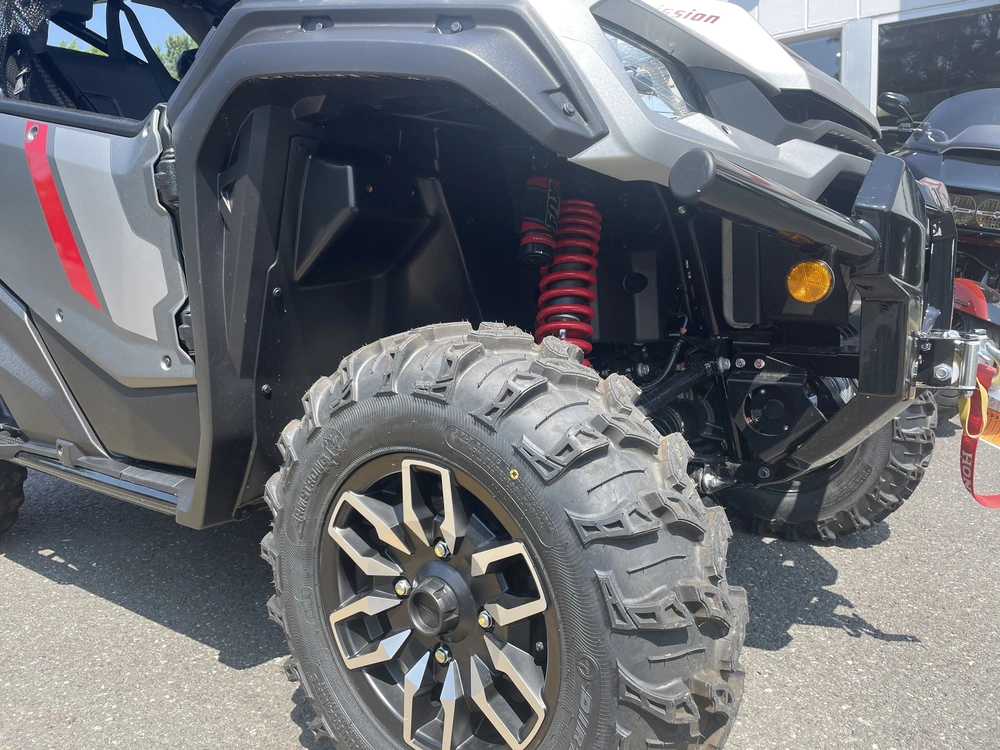 Honda Pioneer 1000 5 Places Trail Edition Spéciale 2025 alt