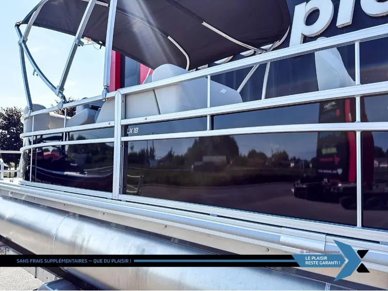 Starcraft Ponton LX 18F Fish de pêche moteur Suzuki 60HP inclus 2025