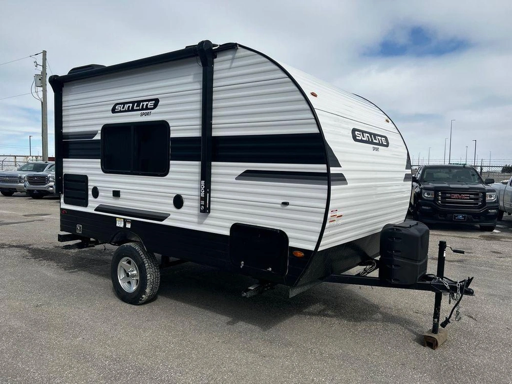 2023 Sunset Park Rv 16bh alt