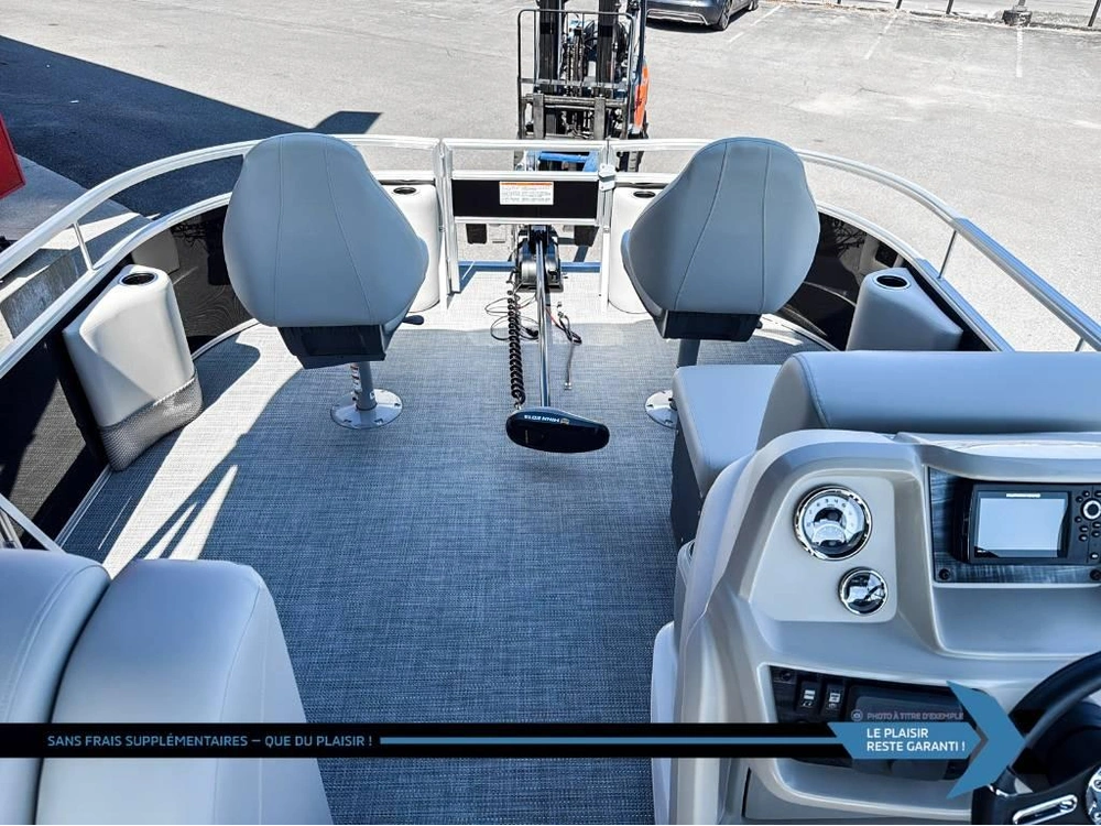 2025 Starcraft Ponton Lx 18f Fish De Pêche Moteur Suzuki 60hp Inclus alt