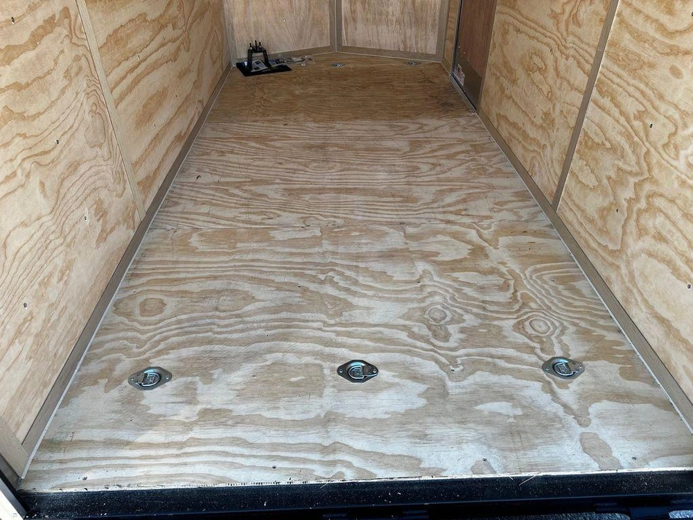 2025 Continental Cargo V Series 6'x12' alt