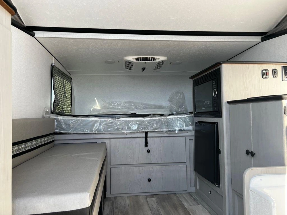 2023 Coachmen 12.0 Pro alt