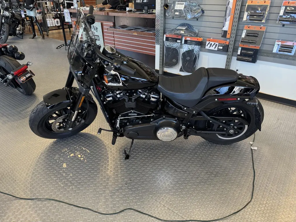 2018 Harley-Davidson FXFBS / 114