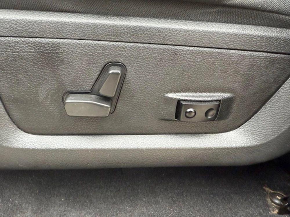 2022 Ram 1500 Classic alt