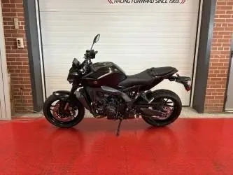 2025 Yamaha Mt-09 alt