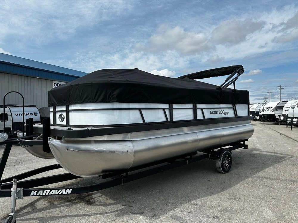 2025 Montego Bay 8520 Deluxe Cruising Pontoon alt