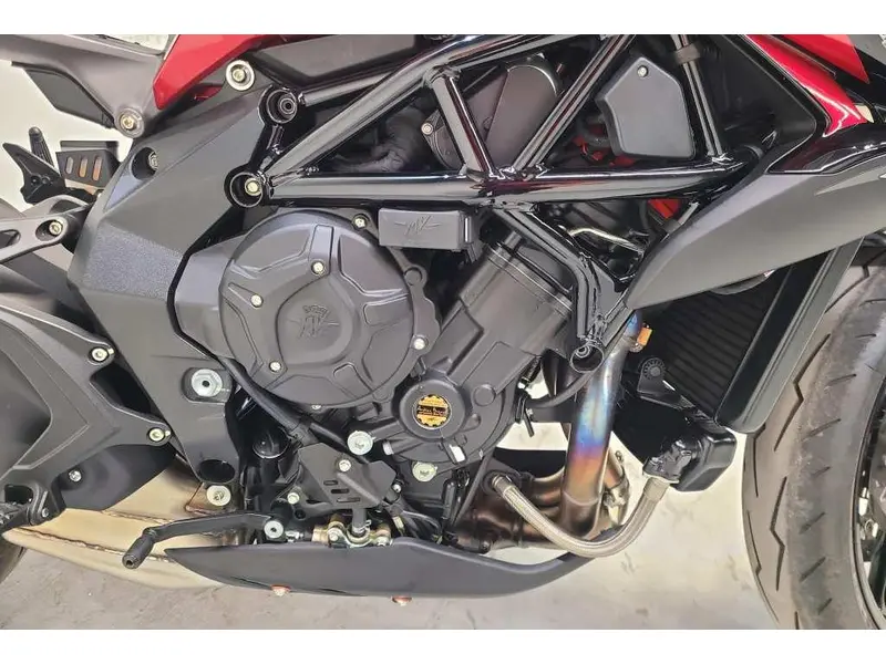 2024 MV Agusta BRUTALE 800 RR thumbnail 5
