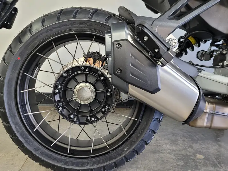 Moto Guzzi STELVIO *1.99% / 72 MOIS💳 2025