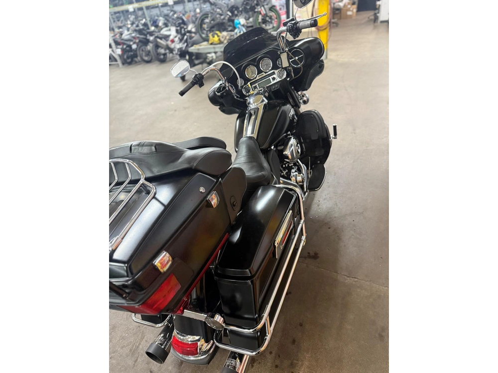 Harley-davidson Flhtcui 2010 alt