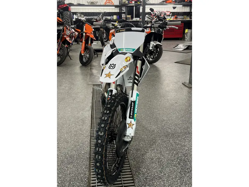 2025 Husqvarna FC 450 FACTORY EDITI thumbnail 7