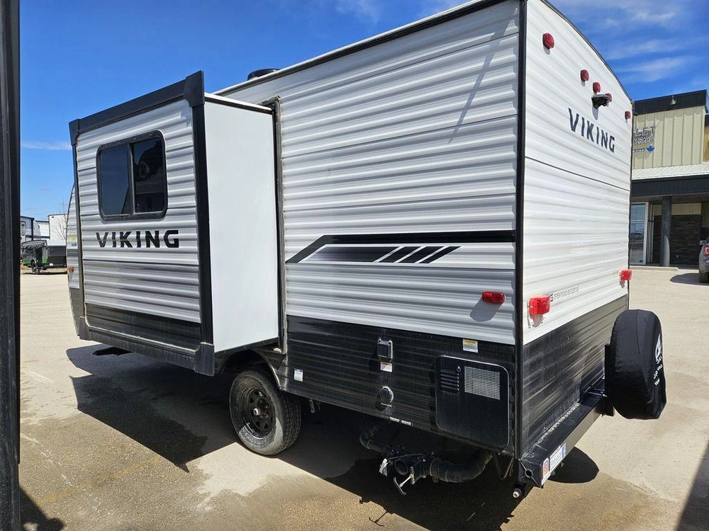 2023 Coachmen Viking 17mbs