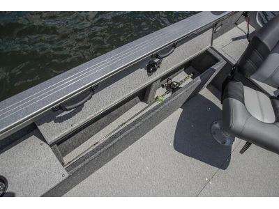 2026 Crestliner 1850 Pro Tiller alt