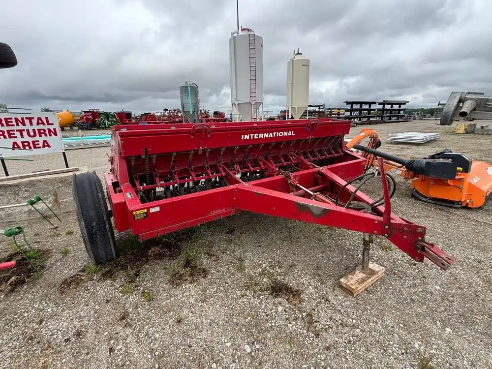 0 Case Ih 5100 alt