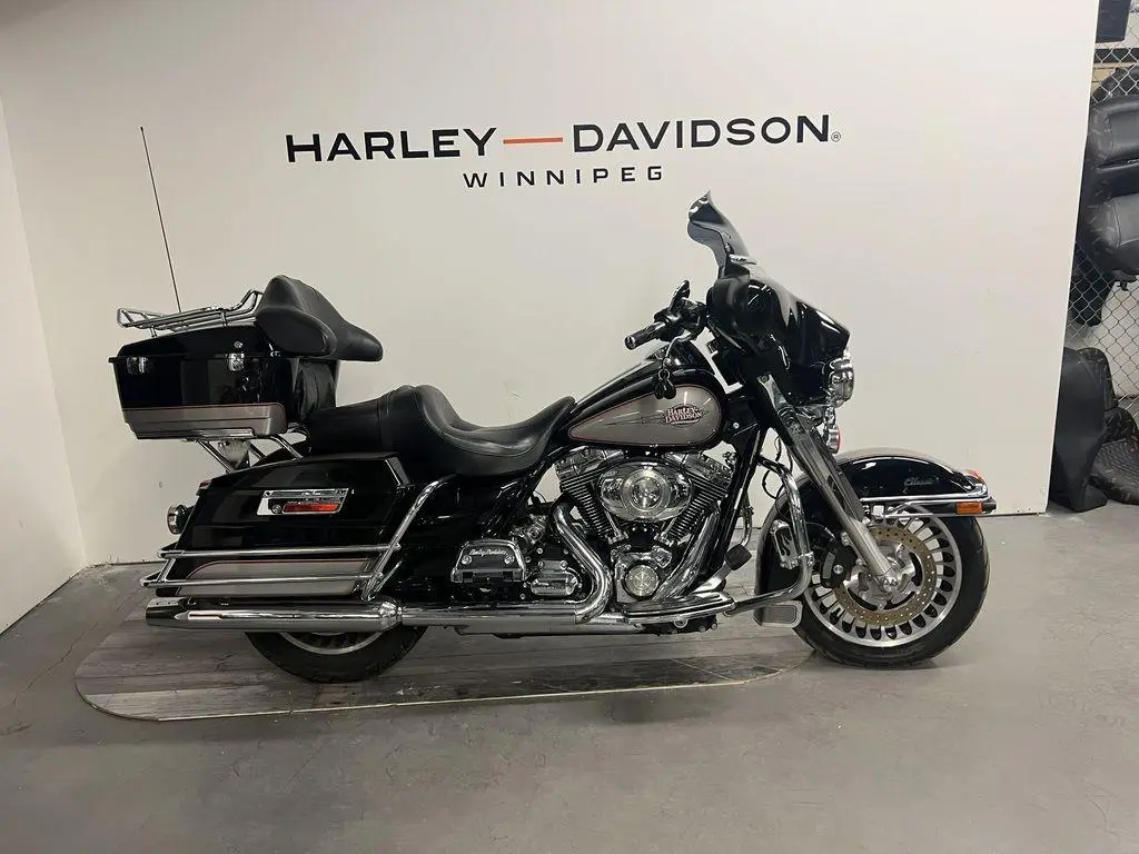 2009 Harley-Davidson FLHTC - Electra Glide Classic 