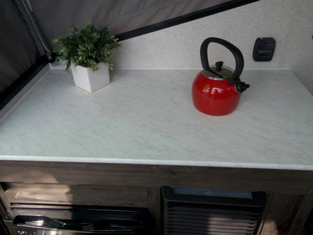 2023 Coachmen Express 9.0td alt