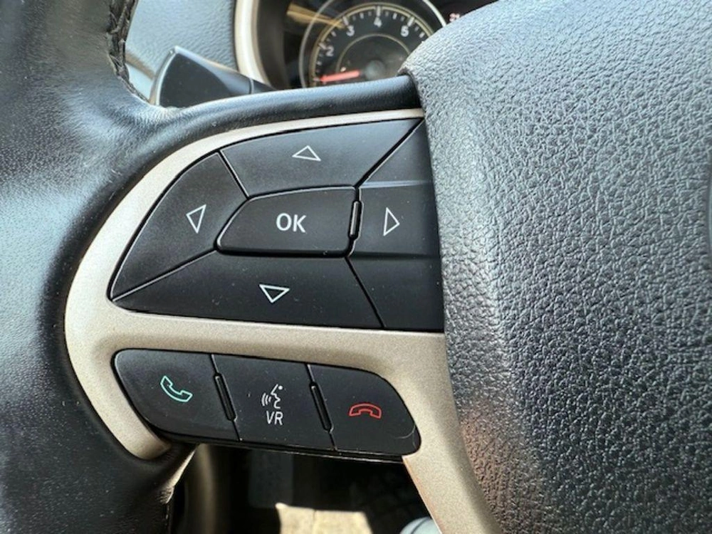 2014 Jeep Cherokee Limited 4x4 alt