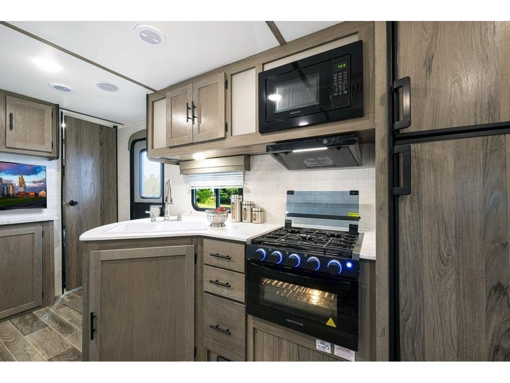 2025 Gulf Stream Envision 28bbs