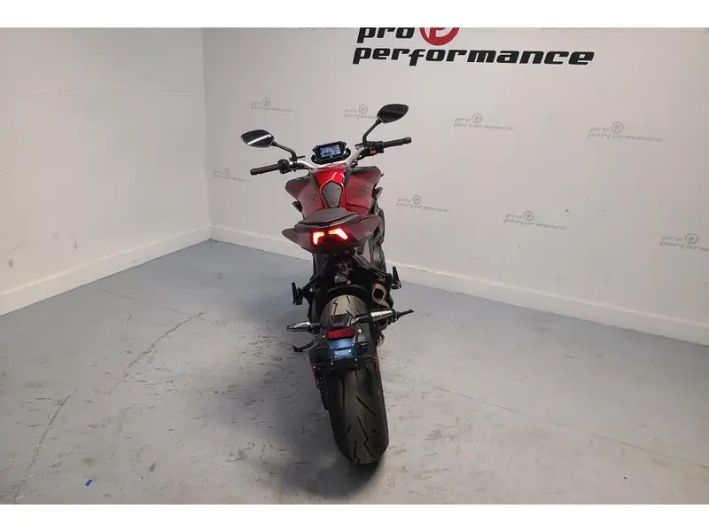 2024 MV Agusta BRUTALE 800 RR thumbnail 12